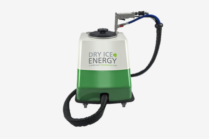 DRY ICE ENERGY | Champ Turbo - Dry Ice Blasting Machine